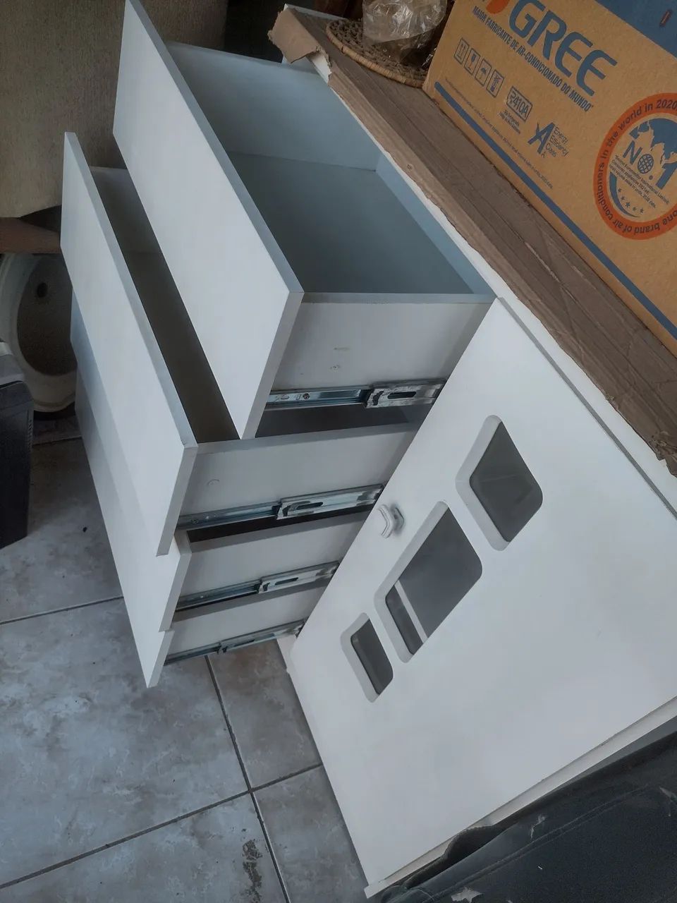 CÔMODA MDF BRANCA - Foto 3