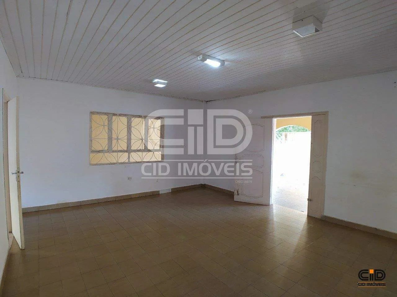 Casa com 5 Quartos e Piscina no Jardim das Américas - Foto 4