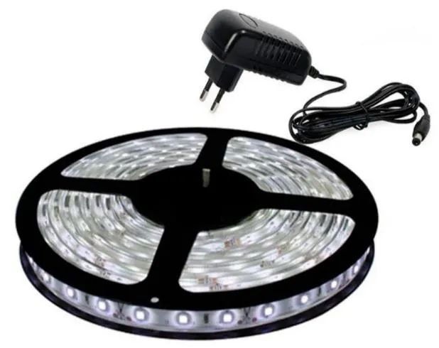Fita LED 5 metros - cor branco frio 300 leds com Fonte - Lacrado - loja física - Foto 4