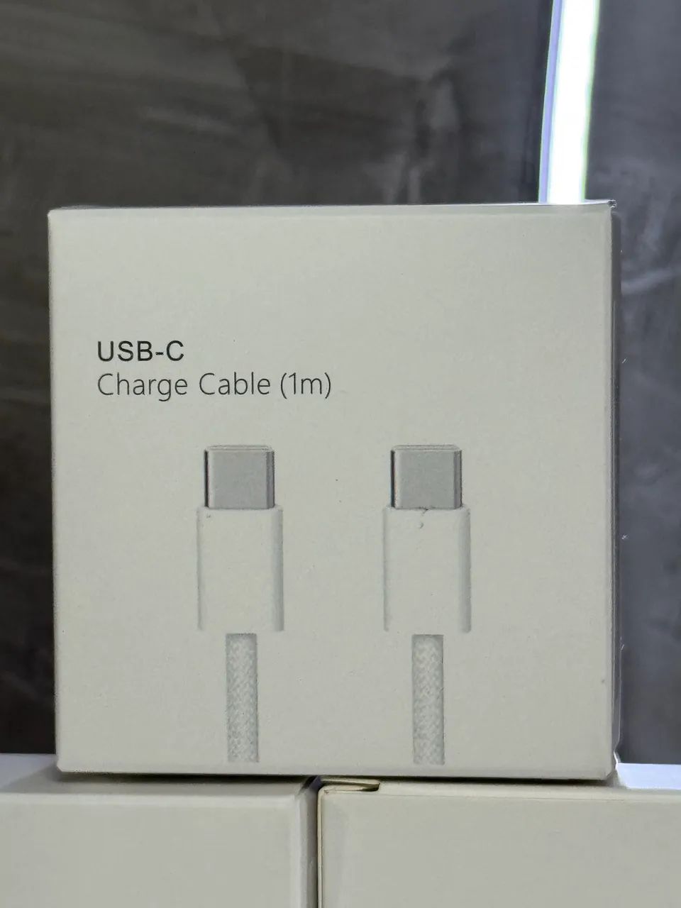 Cabo USB-C Apple (trançado)  - Foto 2