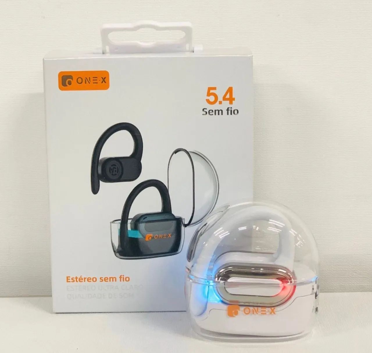 Various Bluetooth Headphones440255179989329920