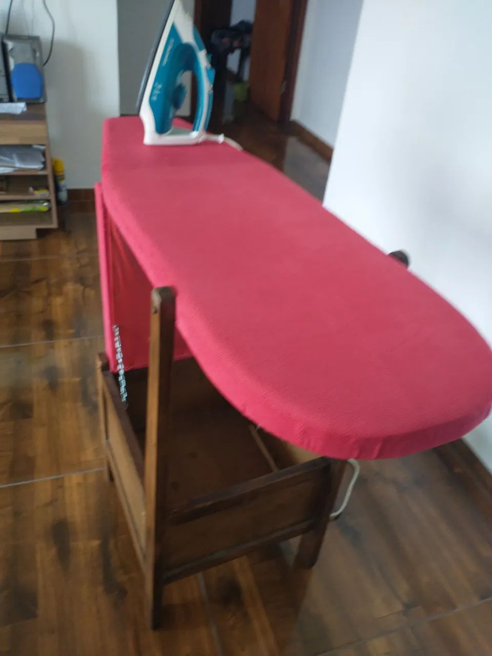 Cadeira de passar roupa  - Foto 3