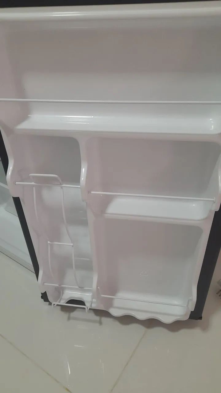 Frigobar praticamente novo - Foto 2