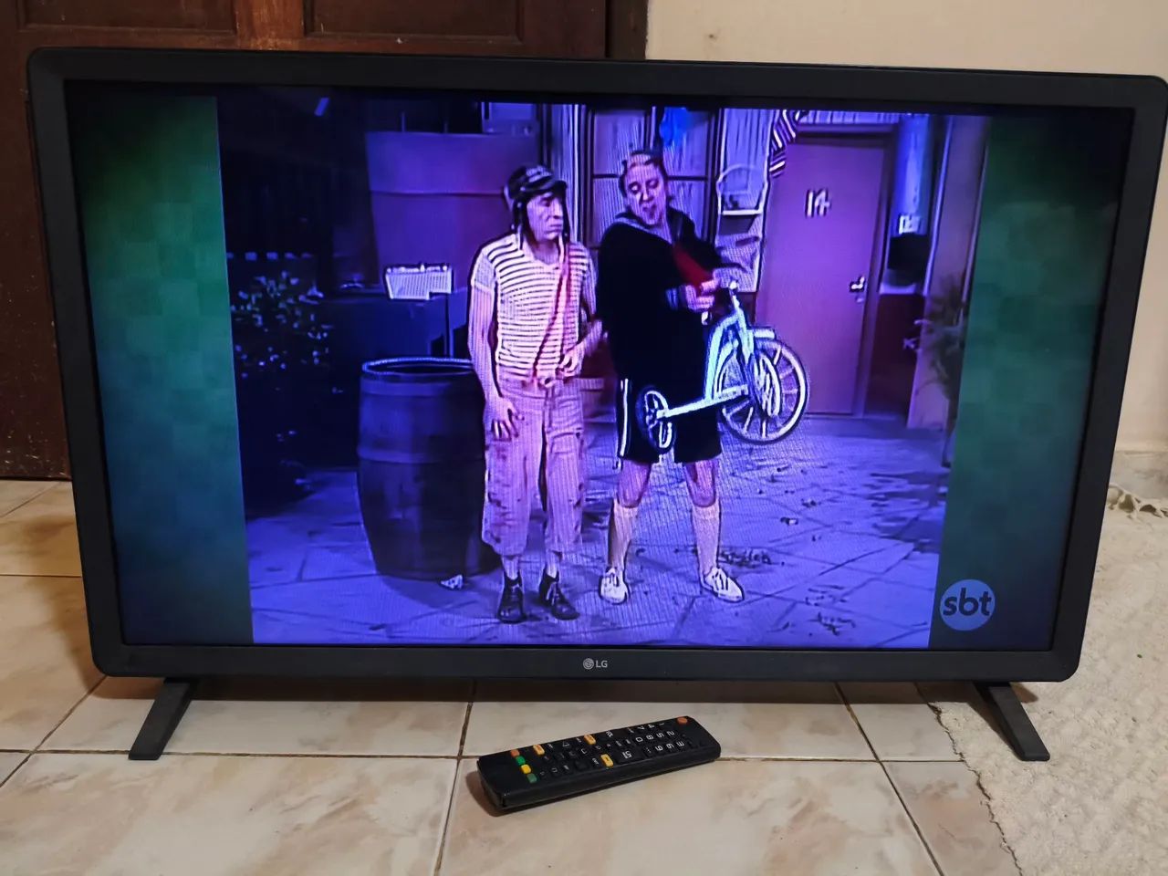 Vendo TV LG 32 polegadas ótimo estado