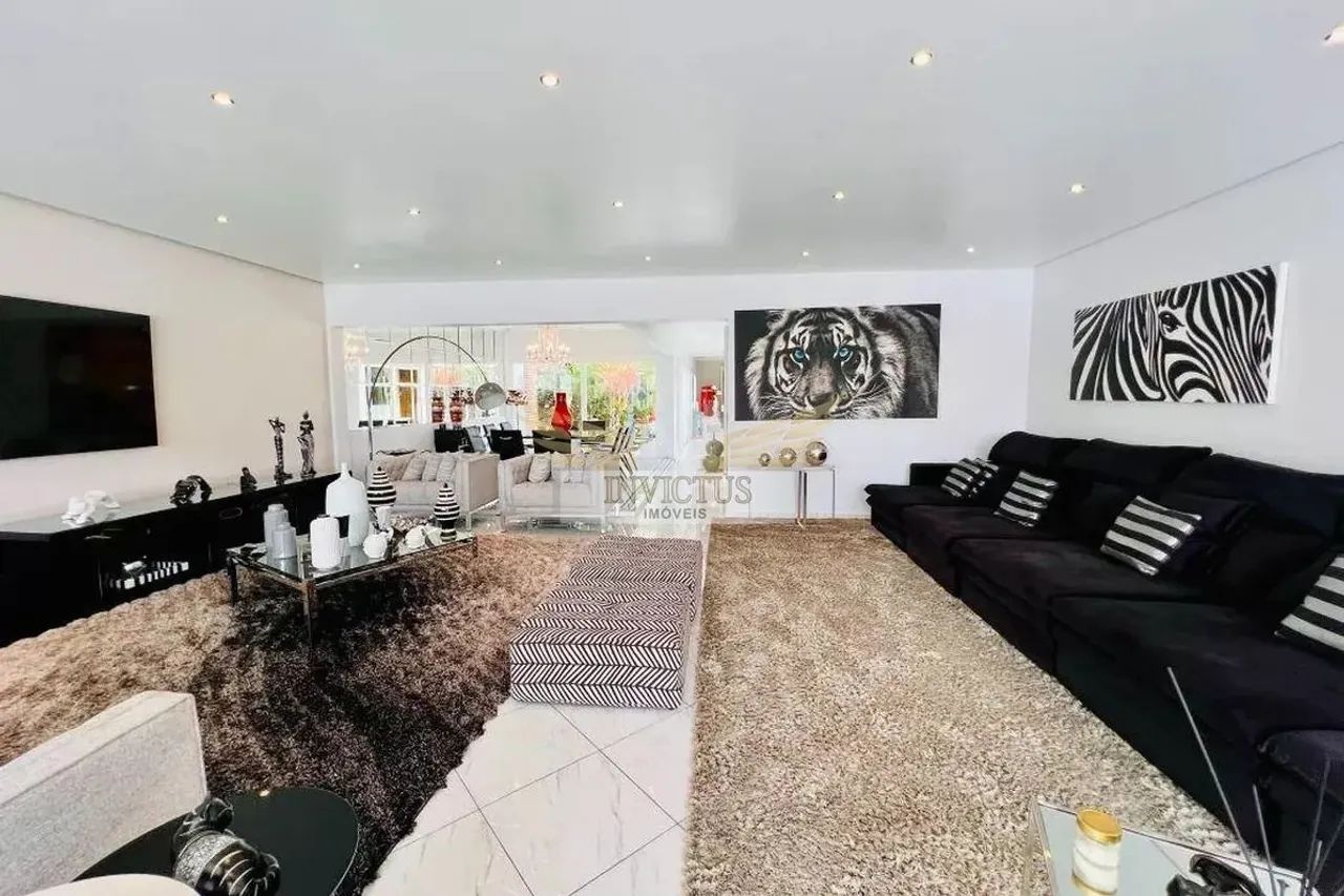 Sobrado com 4 Quartos e Piscina para Comprar, 587m² - Vila Curuçá, Santo André/SP. - Foto 3