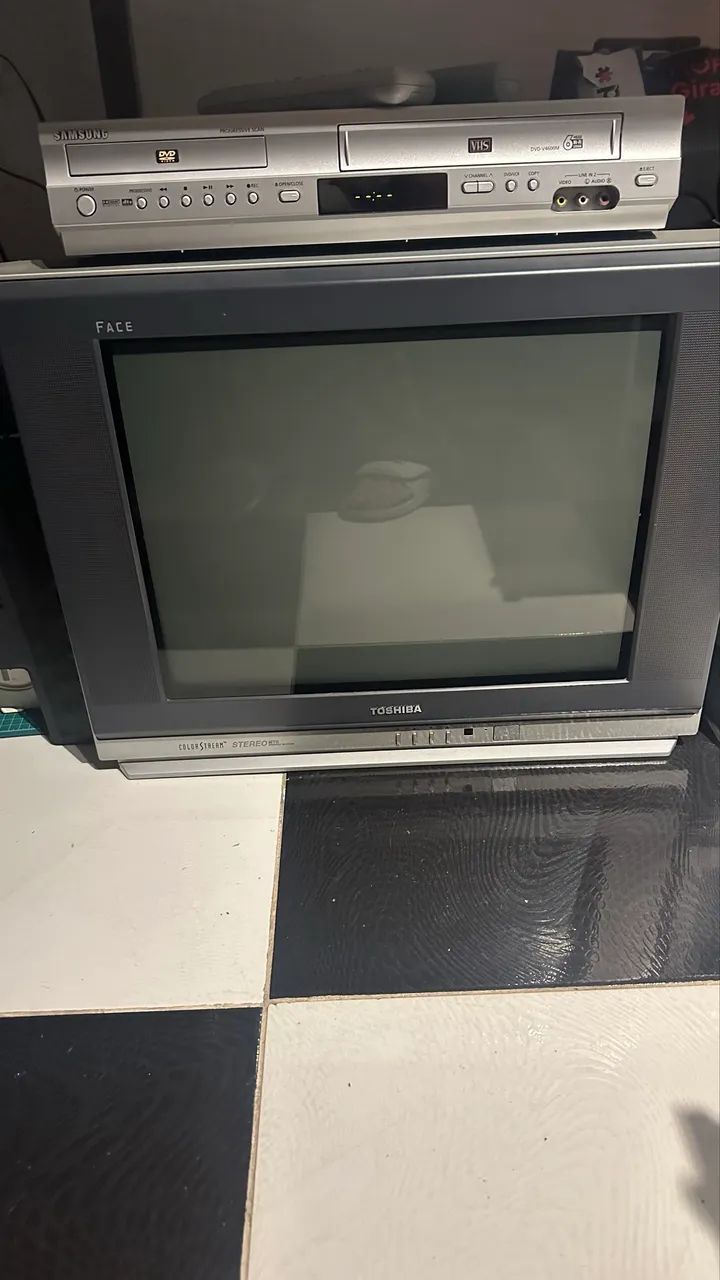 Tv Toshiba Face 21  - Foto 5