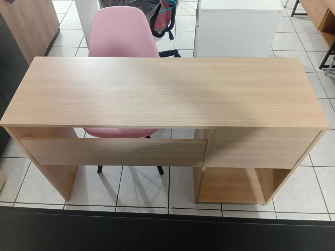 Mesa e cadeira para estudar  - Foto 4