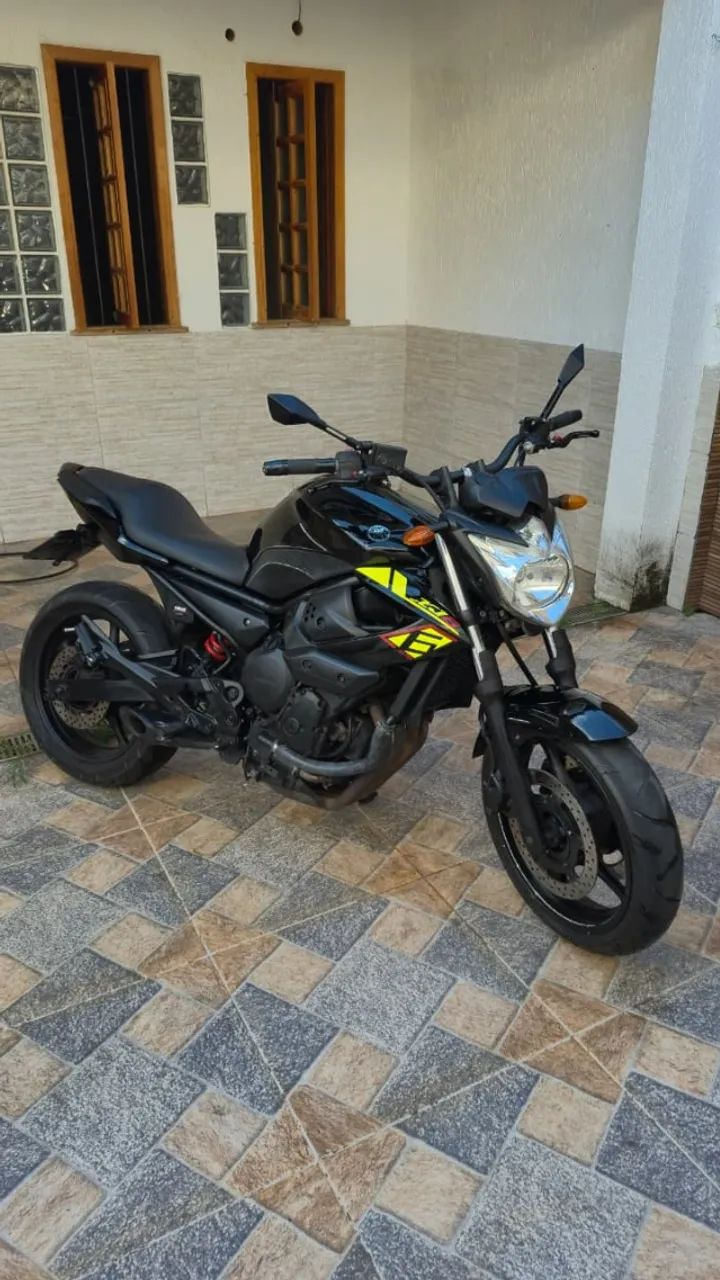 Yamaha XJ6 N 2012 - Foto 5
