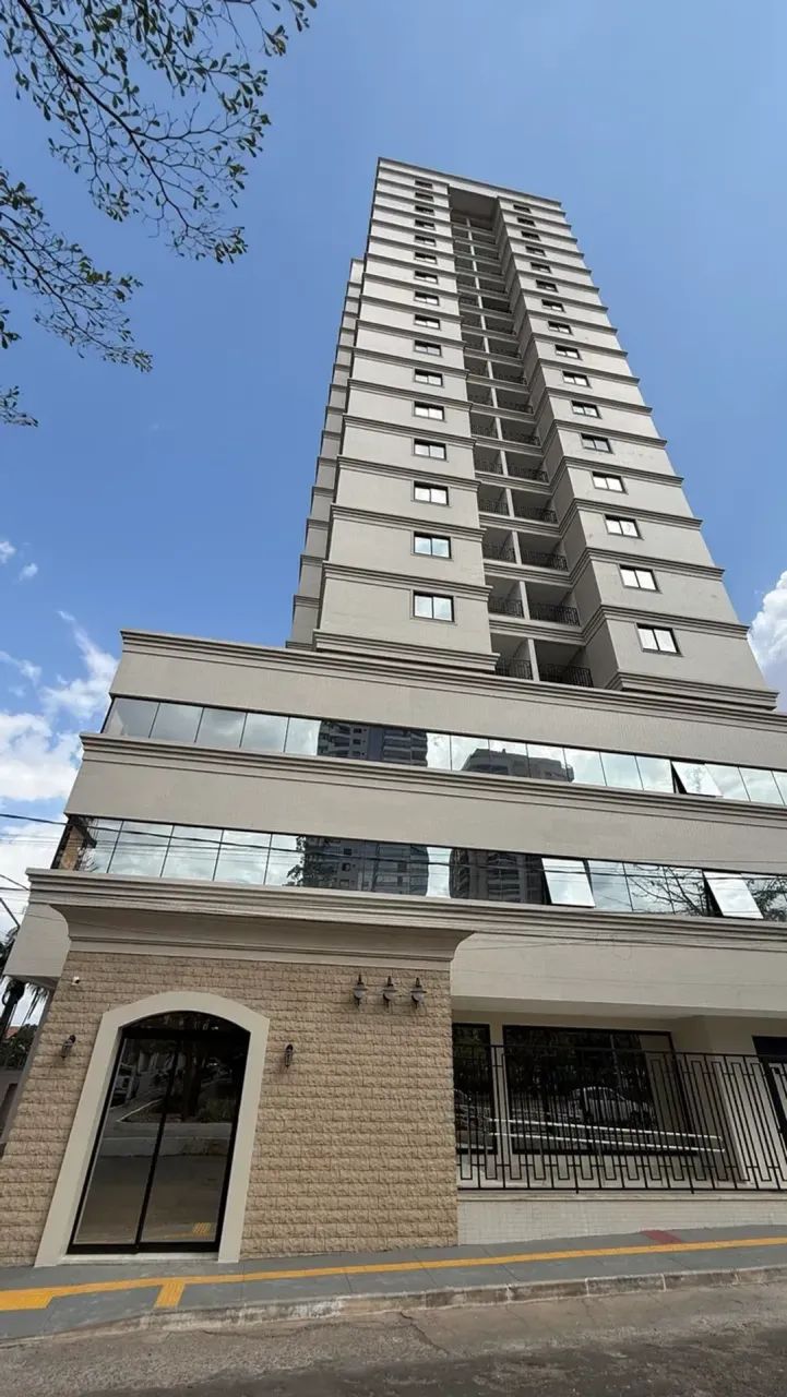 Edifício Mont Blanc 3 Qtos na Praca do Três Poderes