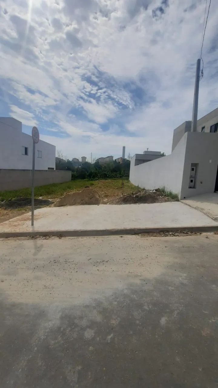 Terreno à venda em INDAIATUBA, JARDIM DAS MARITACAS, com 210 m²