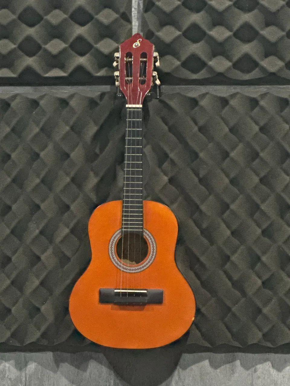 Vendo cavaquinho zerado 