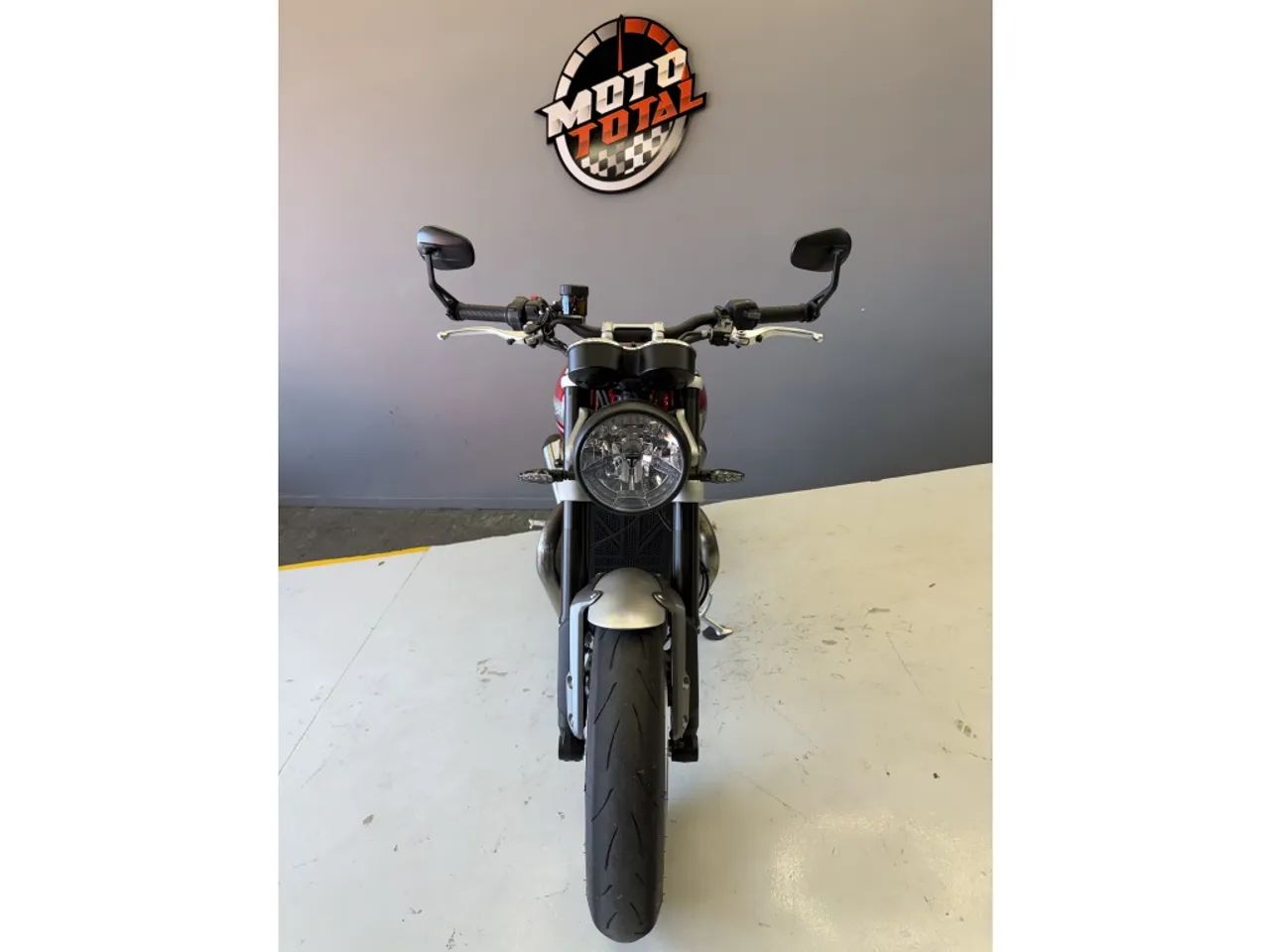Triumph Speed twin 1200cc 2023 - Foto 4