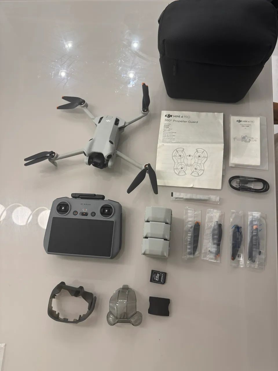 Drone Dji Mini 4 Pro Fly More Combo Dji Rc 2 Com Tela Dji043 Cinza - Foto 4