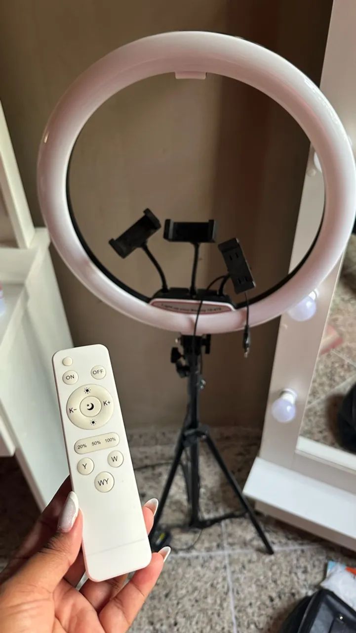 Vendo Ring Light Led Grande Iluminador 46cm 18 Polegadas + Tripé + controle