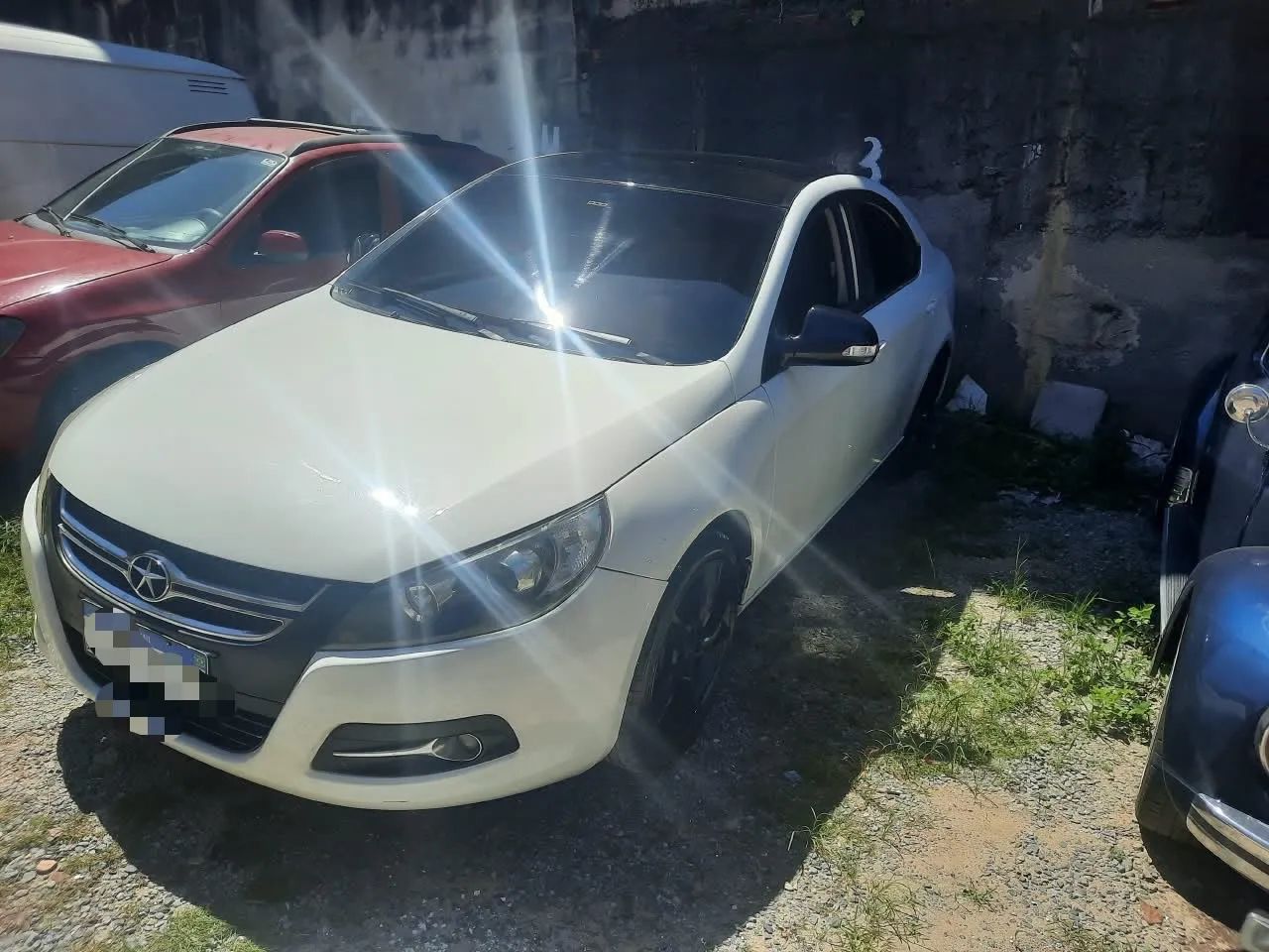JAC J5 J5 Sedan 1.5 16V 4p Mec. 2013