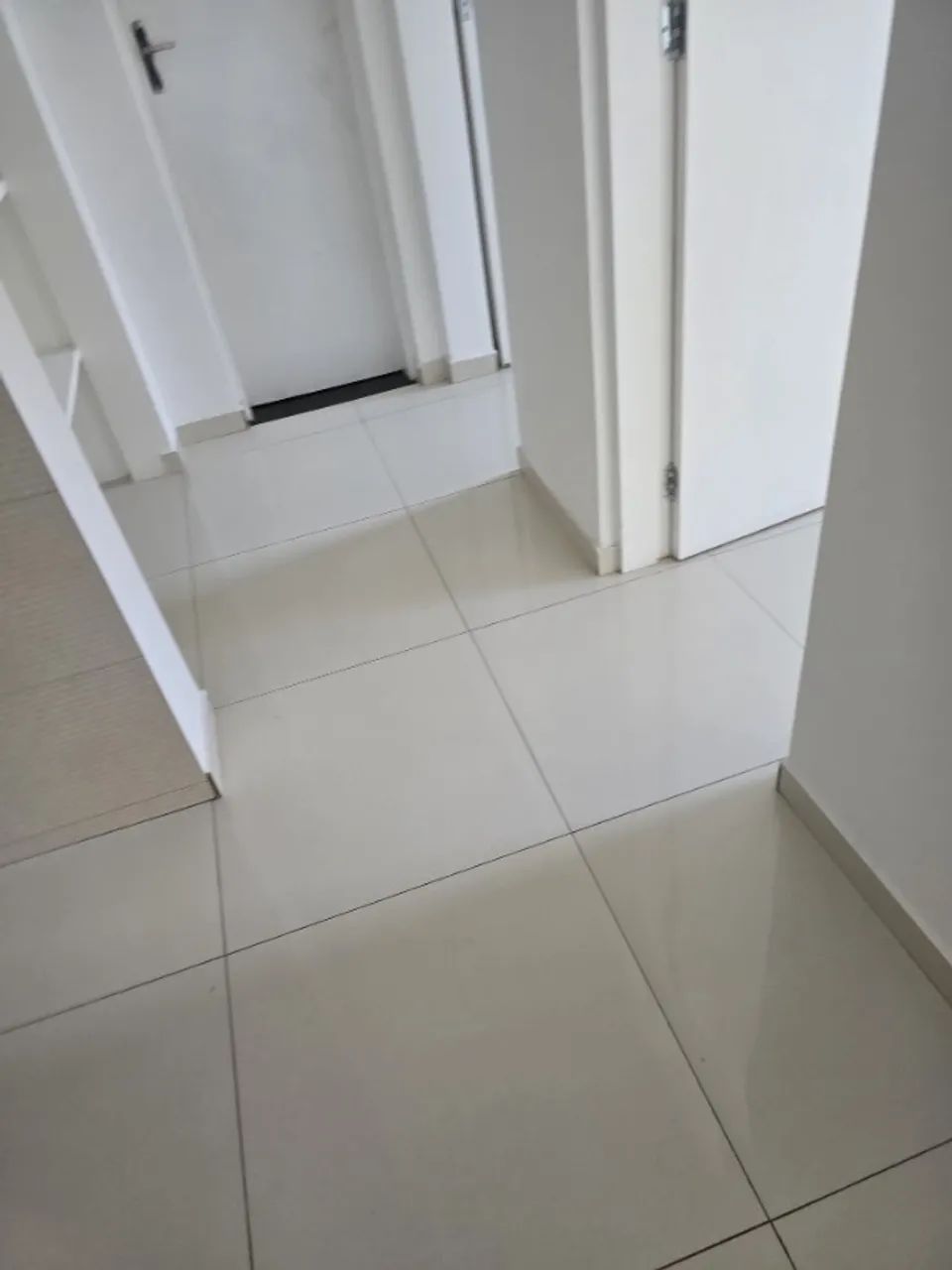 Apartamento na Av. Francisco Sá com 2 quartos. Ótimo estado. - Foto 5