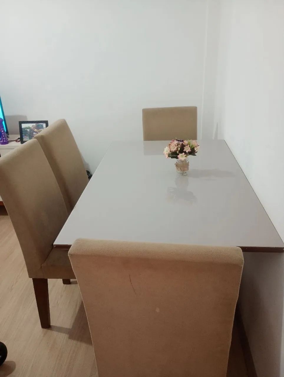Mesa laqueada com vidro - Foto 2