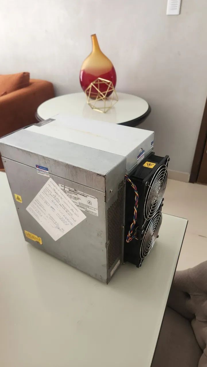 ANTMINER S19j Pro 104TH - Foto 2