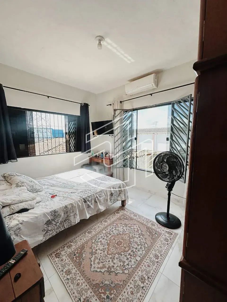 VENDA | Casa com Ponto Comercial na Av. Independência - Foto 5