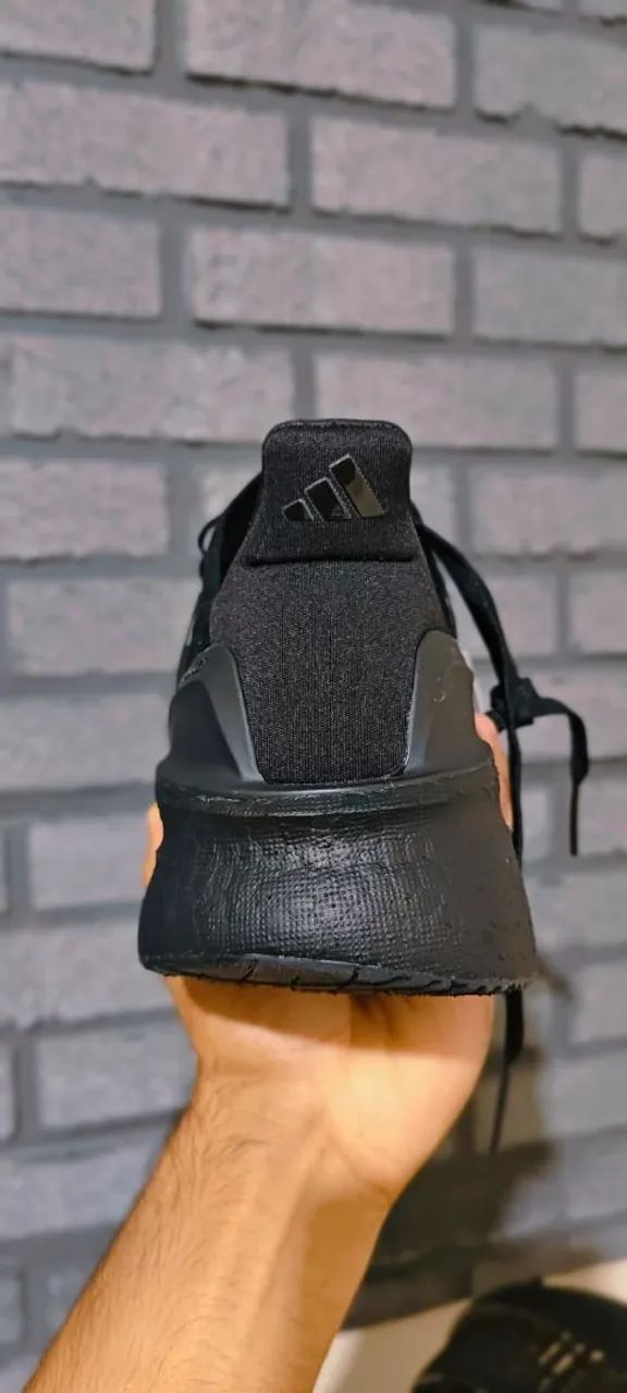 Tênis Ultraboost 5 - Foto 2
