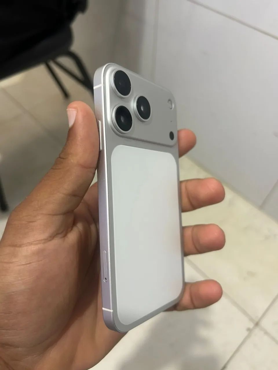 iPhone XR sabor 17 pro - Foto 3