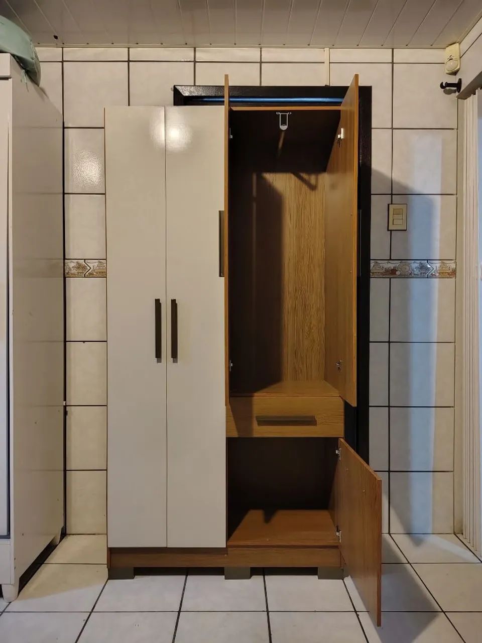 Guarda roupa desmontado na caixa  - Foto 2