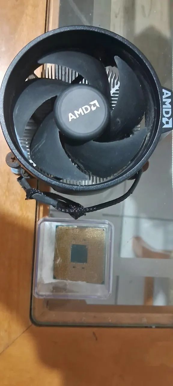 AMD Ryzen 3 2200G com placa de video integrada - Foto 3