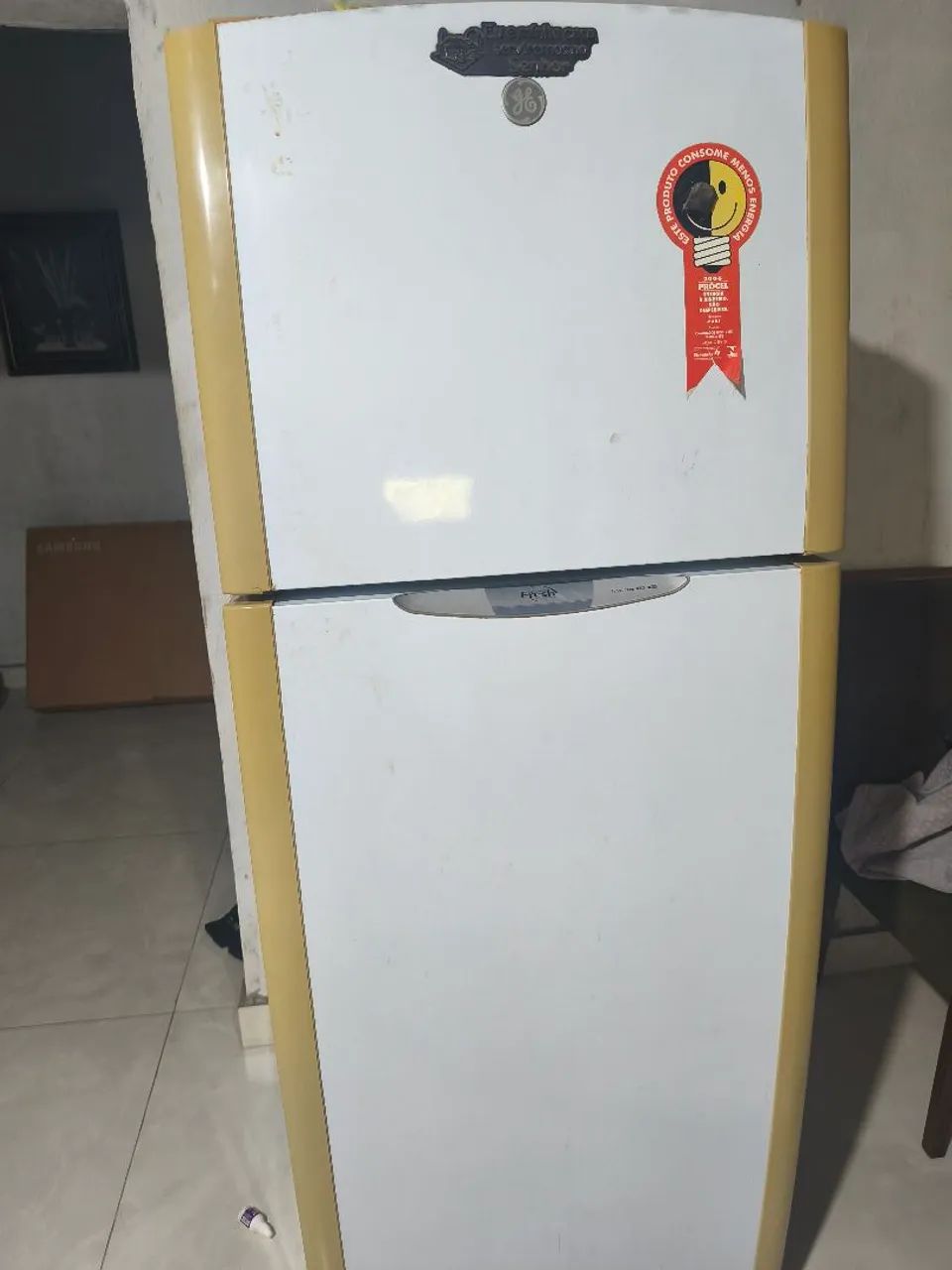 Geladeira á venda 