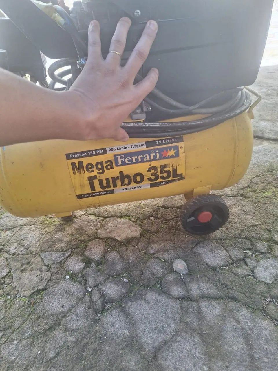 Compressor para pintura ótimo estado 35L