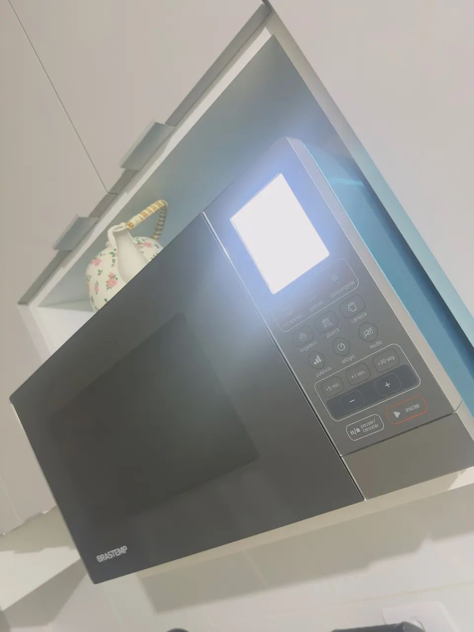 Microondas 30l Brastemp espelhado digital - Foto 4