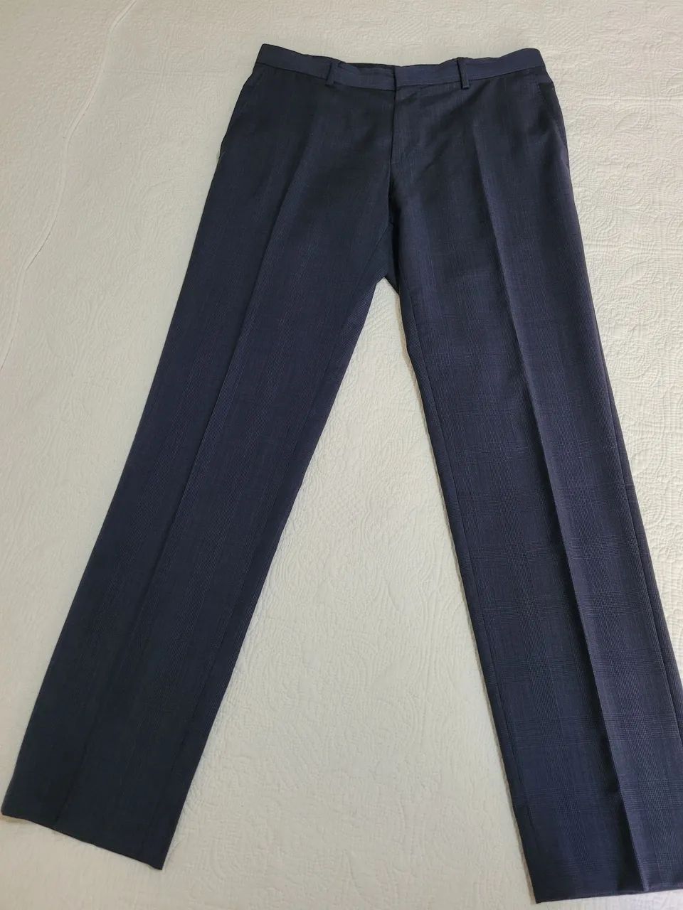 Maravilhoso terno HUGO BOSS  original!! - Foto 2