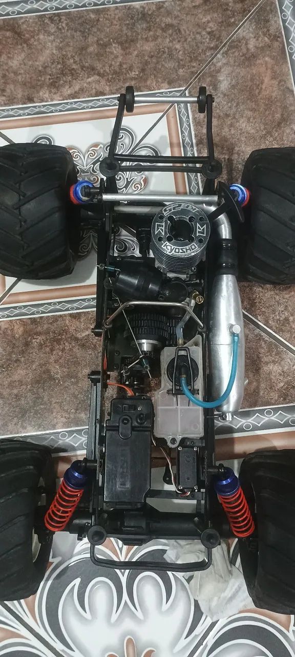 Automodelo Mad Force kyosho - Foto 4