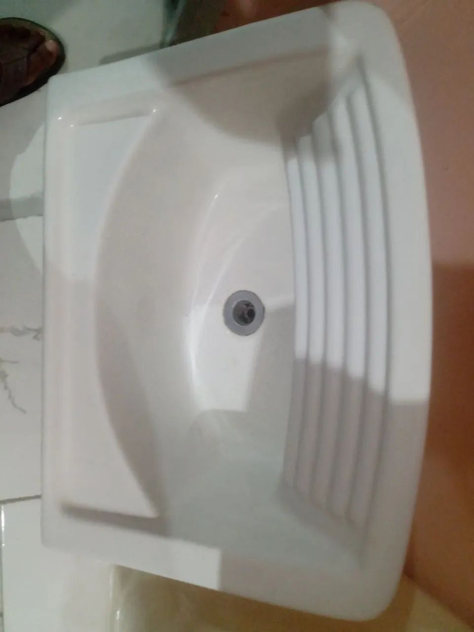 Sink441139903983800321