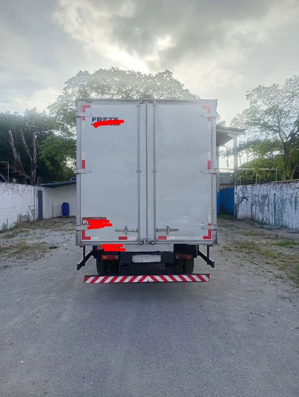 Caminhão Ford cargo 815 2004 - Foto 3