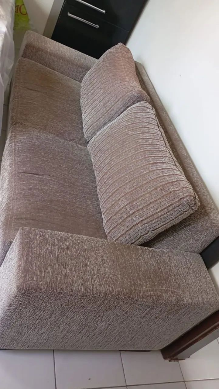 Sofá de tecido com 3 lugares 