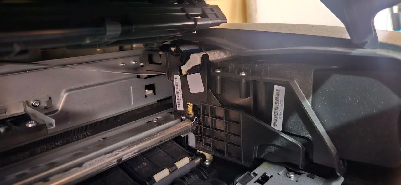 Impressora Multifuncional HP OfficeJet Pro 8720 peças - Foto 3