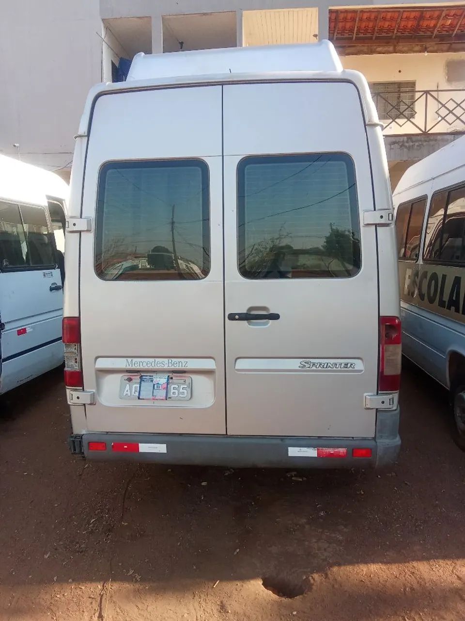 Mercedes-Benz Sprinter 413 Van Luxo 2.2 16 E 20L Dies 2008 - Foto 2