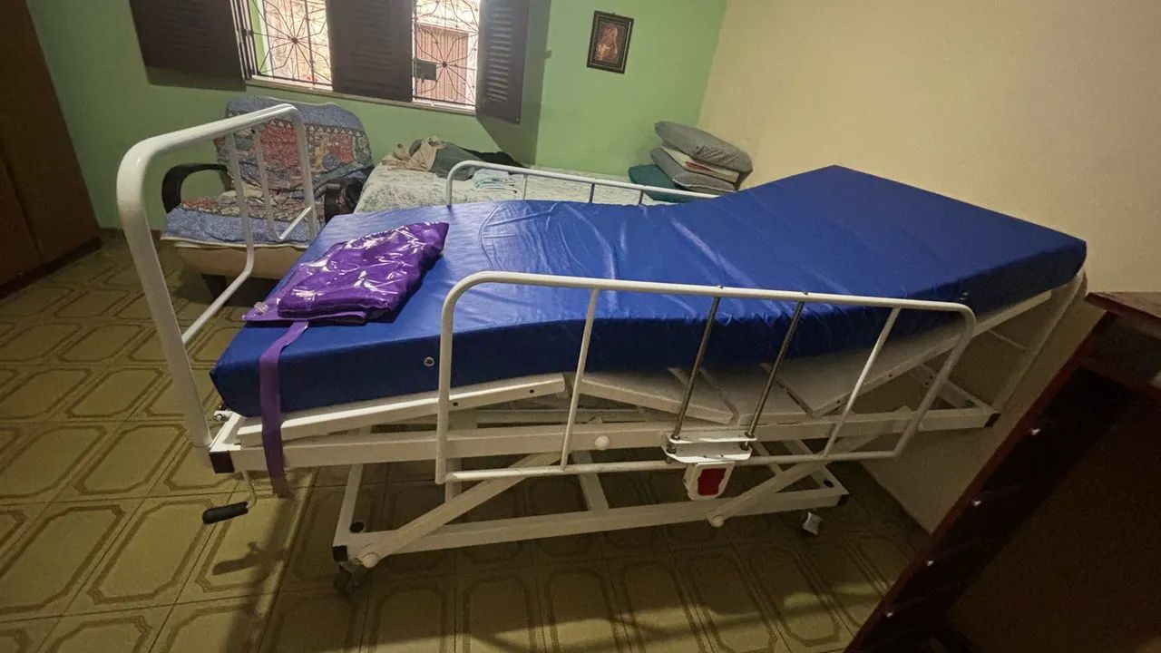 Cama hospitalar manual 3 movimentos  - Foto 2