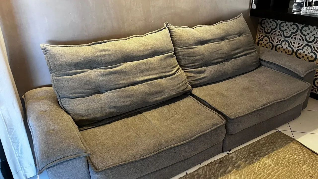 OPORTUNIDADE - Vendo Lindo Sofá - 2,90 m - Foto 5