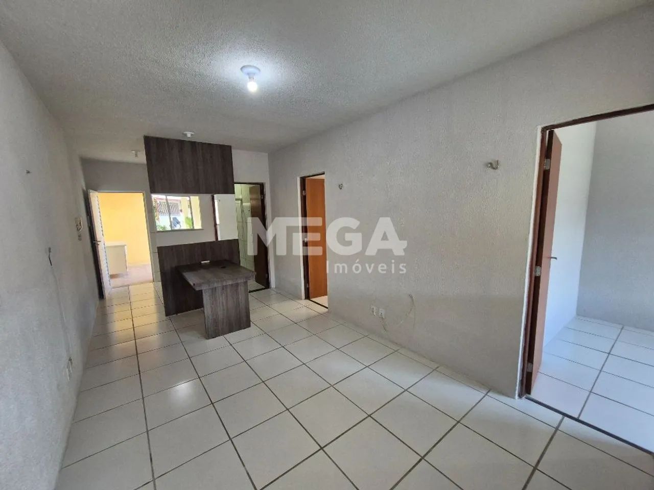 Casa com 2 quartos no bairro Centro em Pacatuba, CE - Foto 4