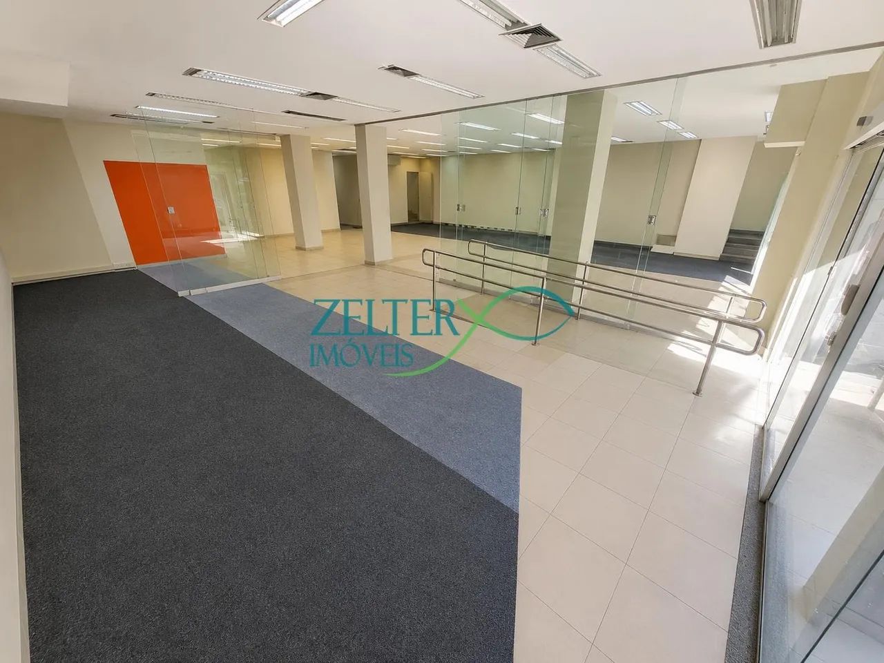 Alugue Loja com 850M² em Penha por R$ 25.000. Imóvel Comercial em Rio de Janeiro/RJ. - Foto 2
