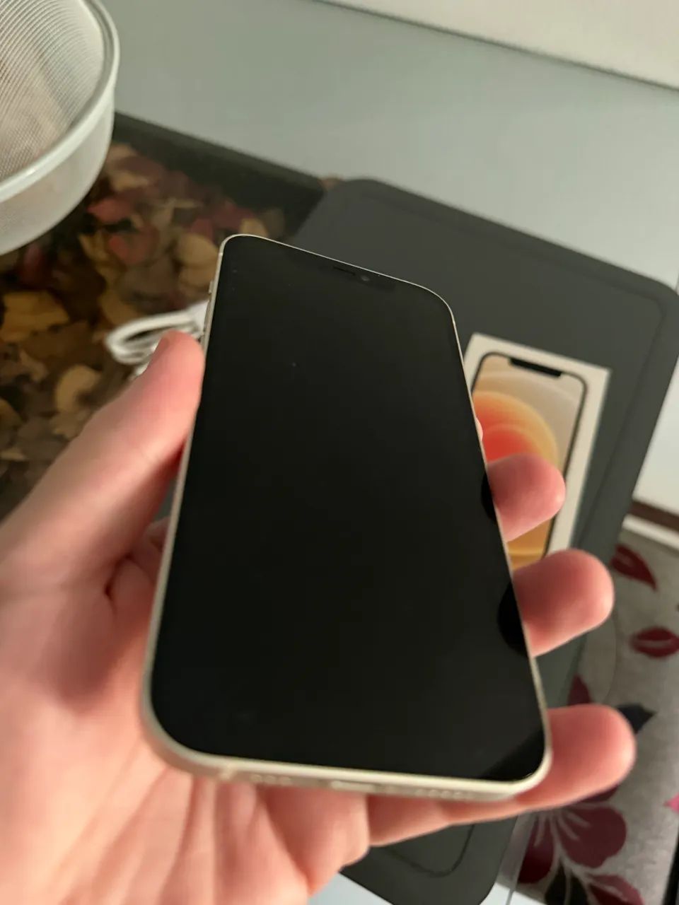 iPhone 12 64gb bateria 74% - Foto 3