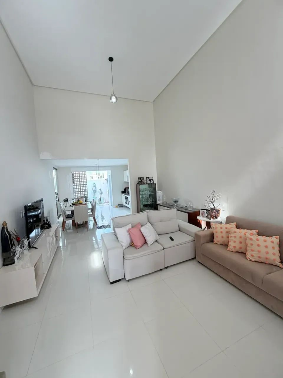 CASA À VENDA  VILLAREDO BARRA ( Aceito imóvel de menor valor )