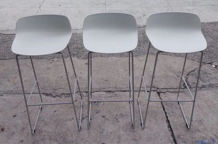 Banqueta Alta - Max Design Chistoph Jenni