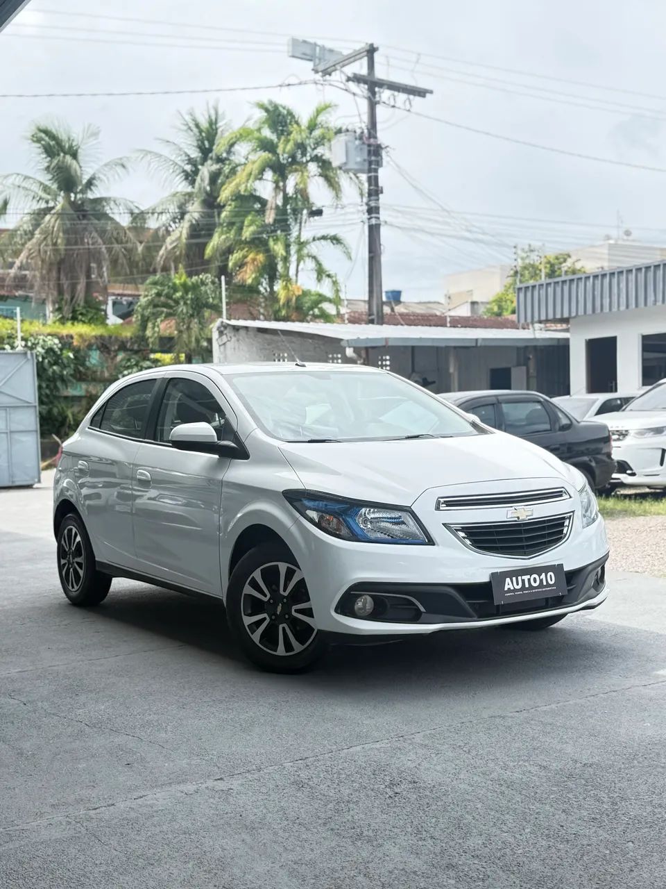 Chevrolet Onix Hatch LTZ 1.4 8V Flex Power Mec. 4P 2014 - Foto 6
