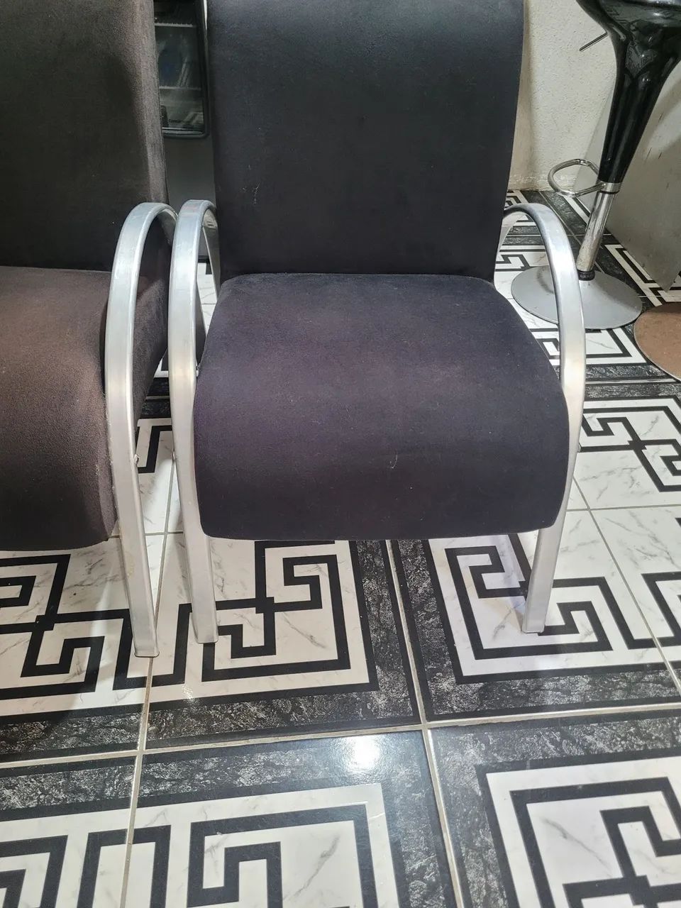 Poltronas em Suede Conjunto com 2 - Foto 2