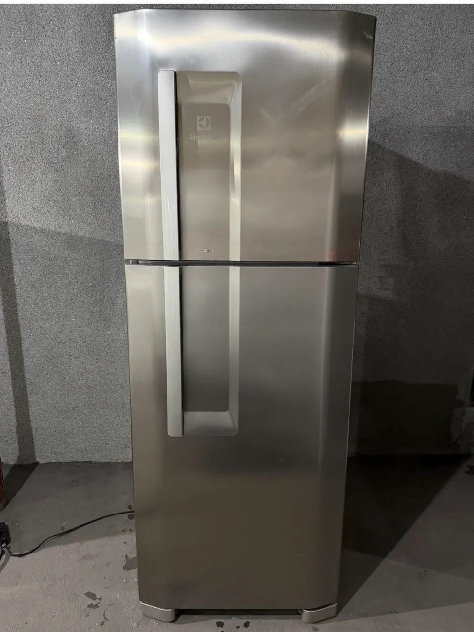 Geladeira Electrolux inox 475 litros 