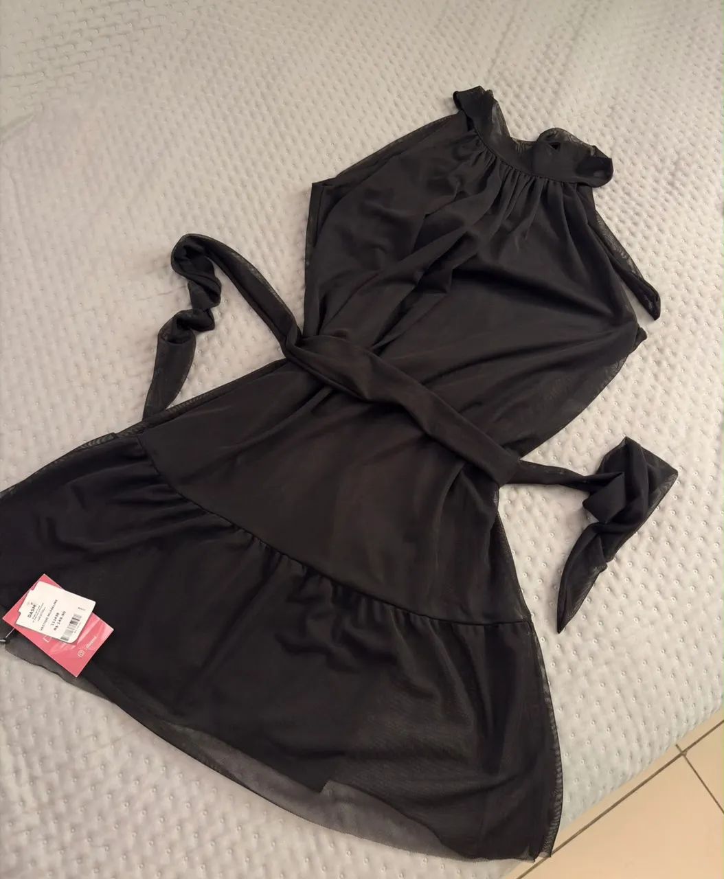 Vestido dasmi preto NOVO em tule com forro  - Foto 2