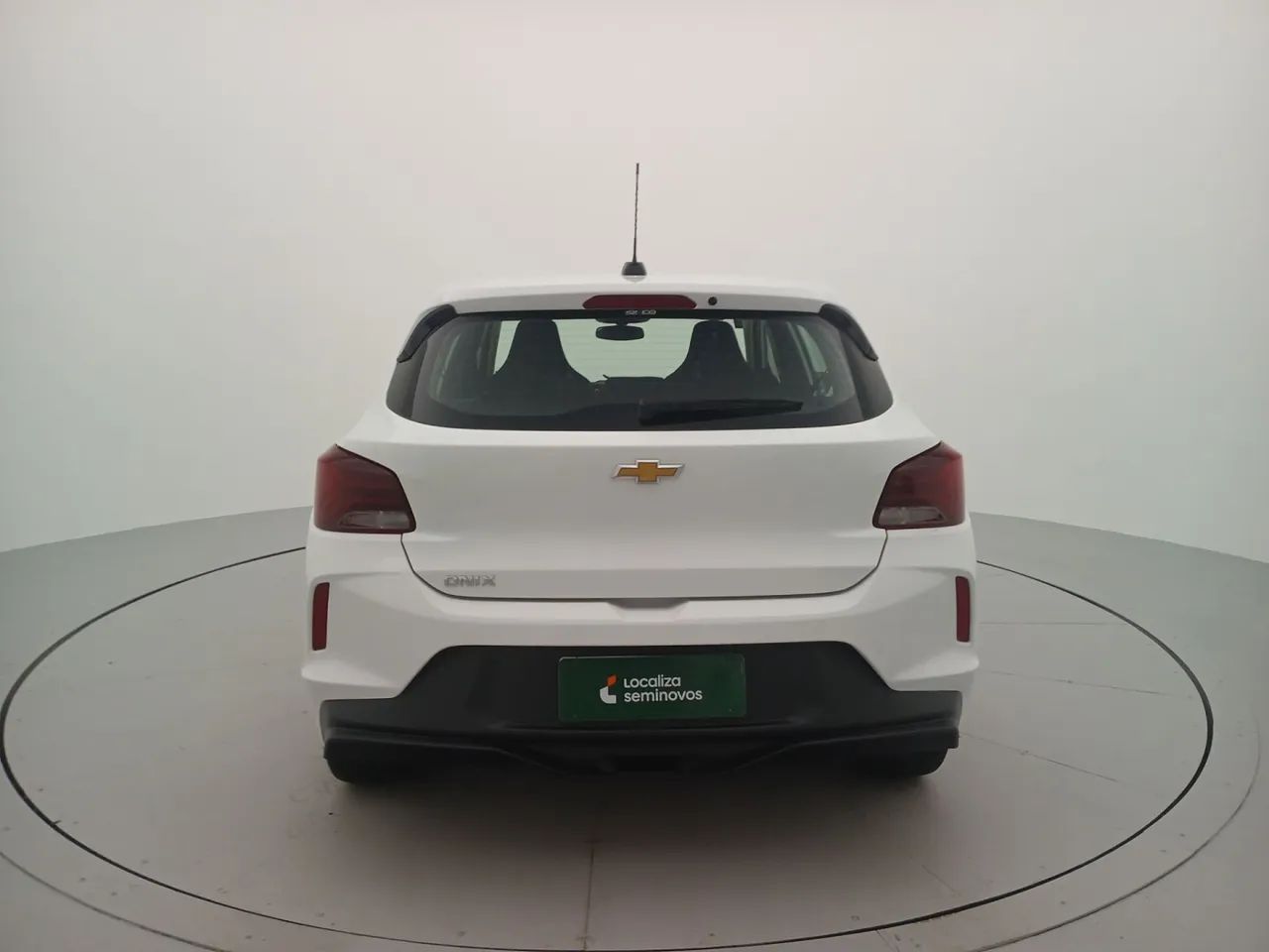Chevrolet Onix Hatch 1.0 12V Flex Mec. 4P, foto 4 de 18