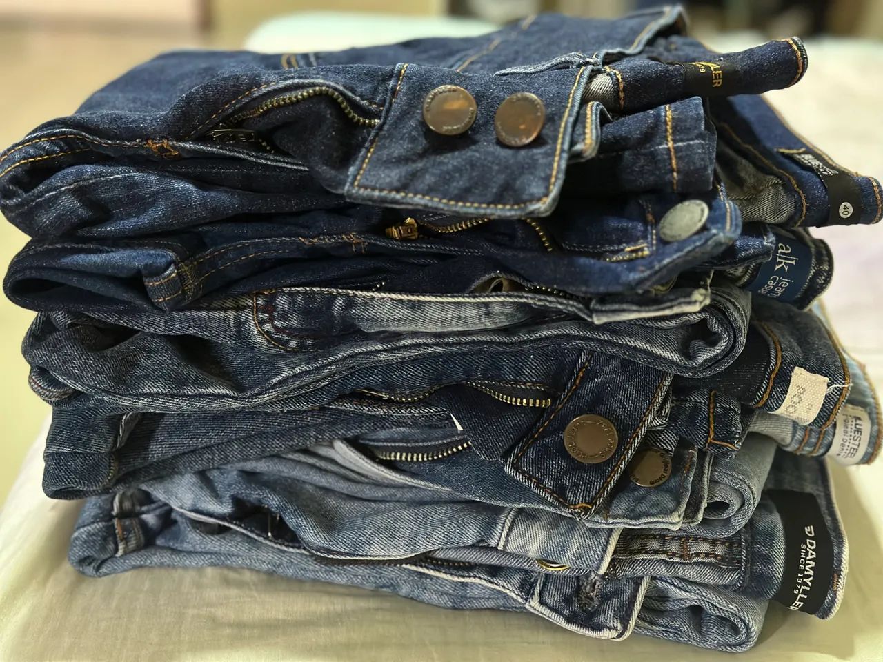 Calças jeans Damyler e Renner  - Foto 3